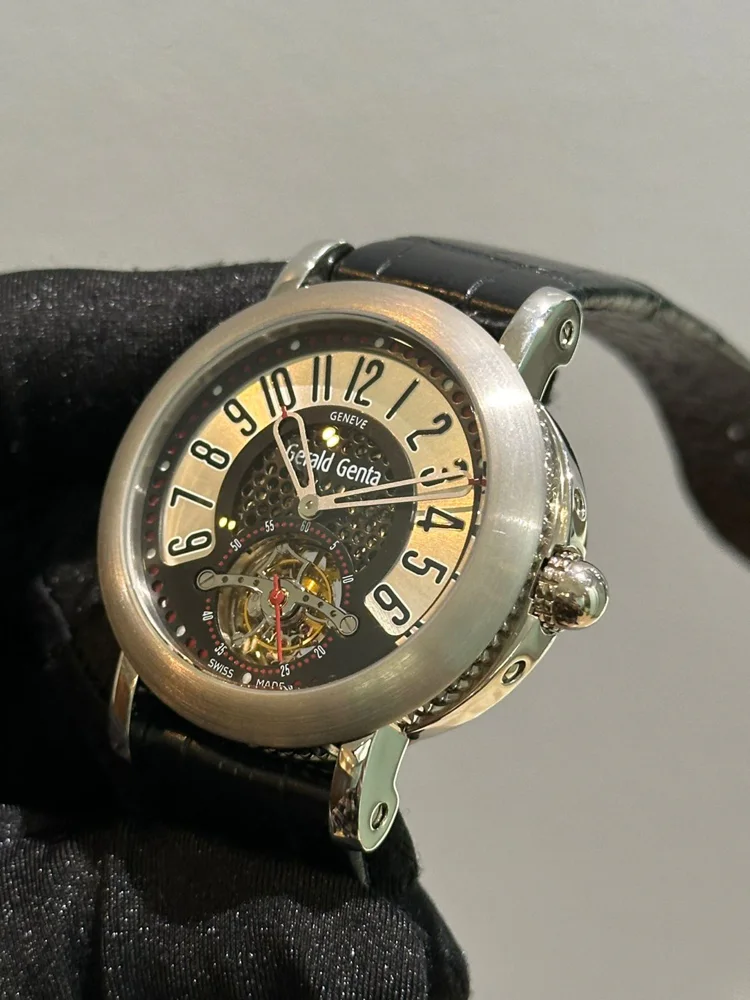 Gérald Genta Arena Tourbillon ATR-X-75-911-CN-BD